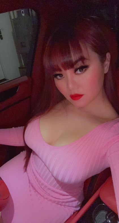 ladyinpinkcars OnlyFans picture