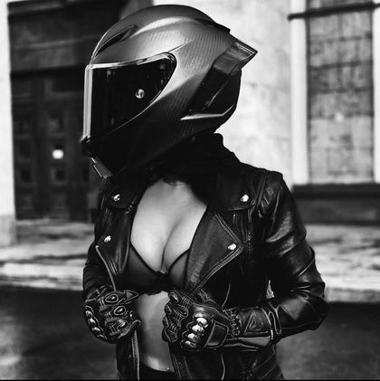 bikeegirl OnlyFans picture