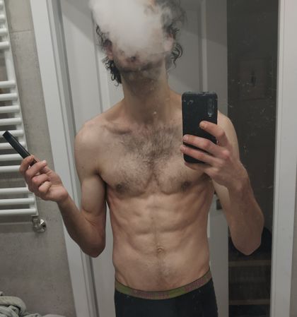 papibee OnlyFans picture