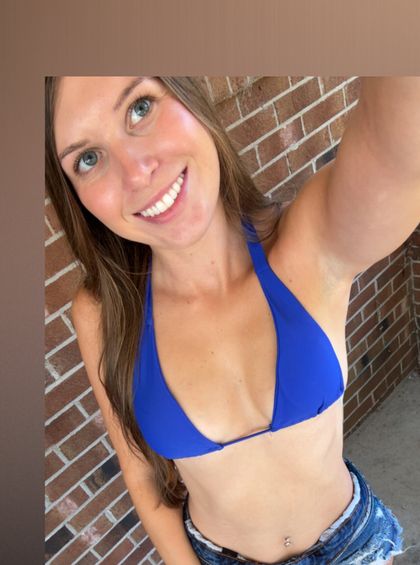 allie.xoxx OnlyFans picture