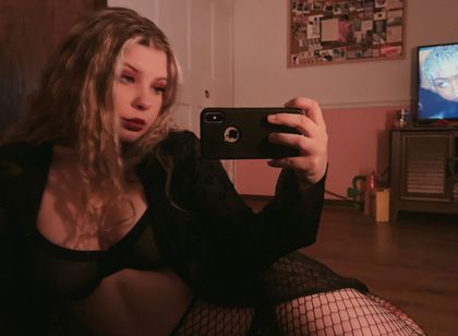 carrie.valentine OnlyFans picture