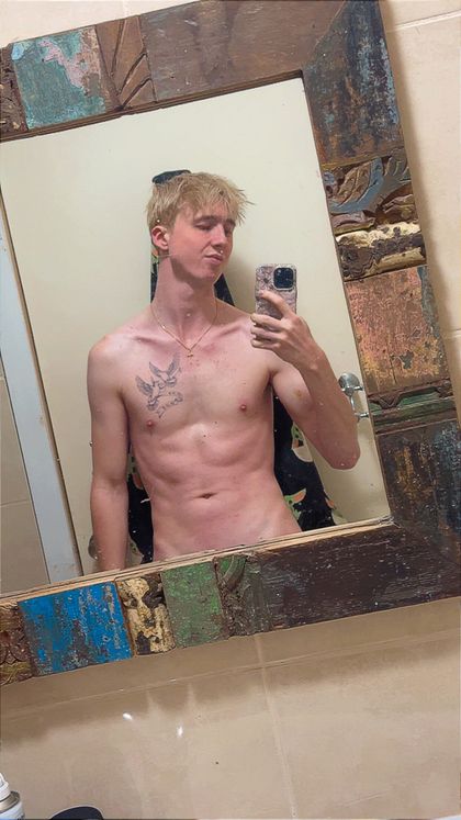 versmelbtwink OnlyFans picture