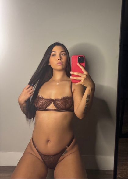prettyfacetannis OnlyFans picture