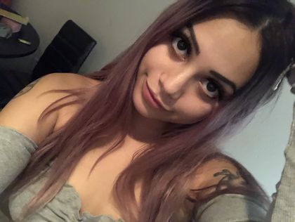 allieappleseed OnlyFans picture