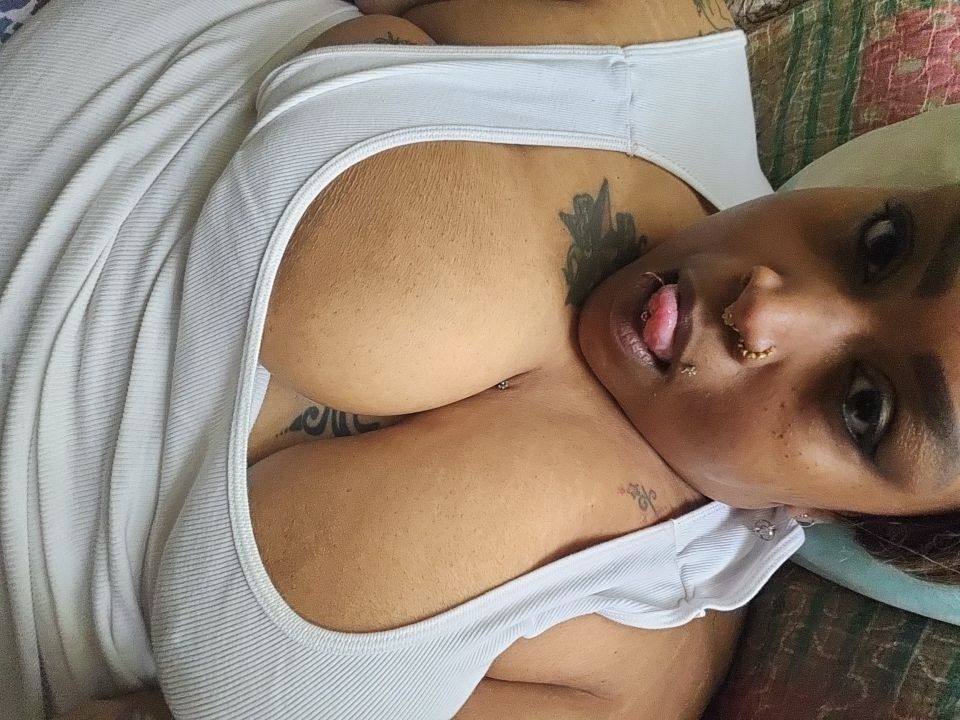 neisharai OnlyFans profile picture