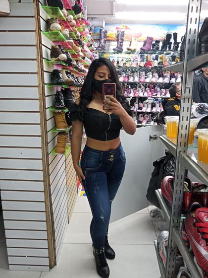 valescorcia OnlyFans picture