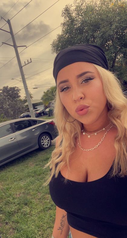 ambuur OnlyFans picture