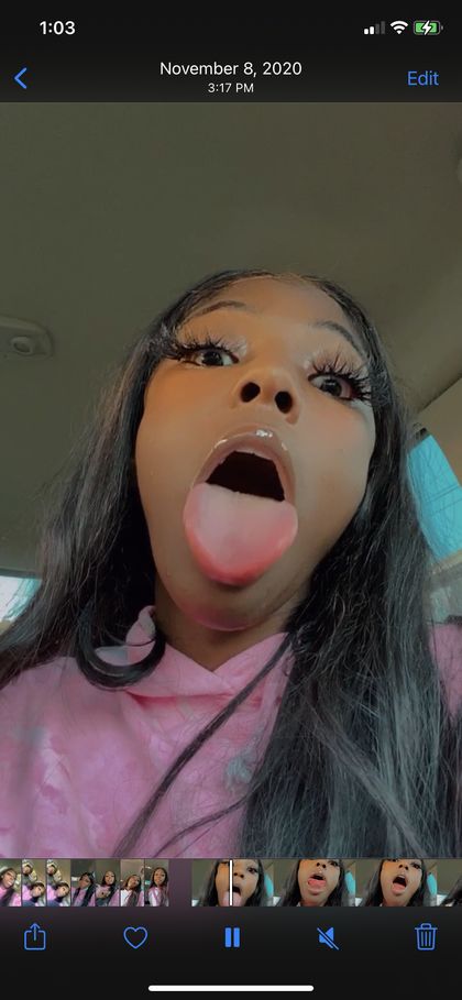 nuxnuu OnlyFans picture