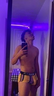ashtonchavisofficial OnlyFans - Free Trial - Photos - Socials ...