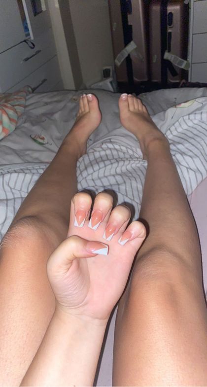tashstoes OnlyFans picture