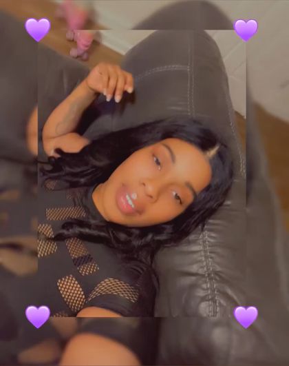 sniffinmypink OnlyFans picture