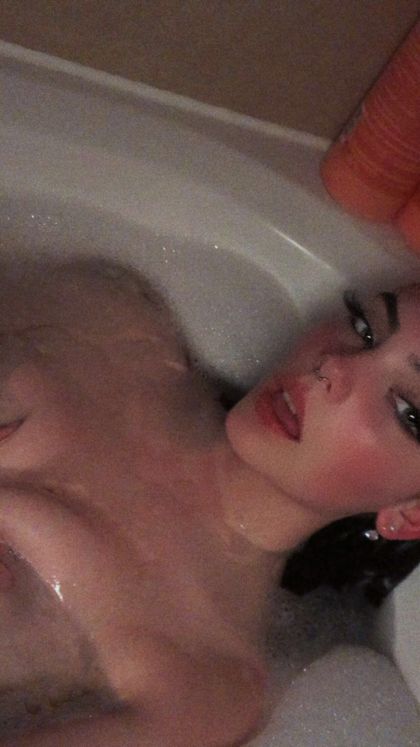noukieeo OnlyFans picture
