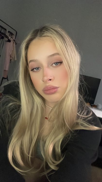 allielemonx OnlyFans picture
