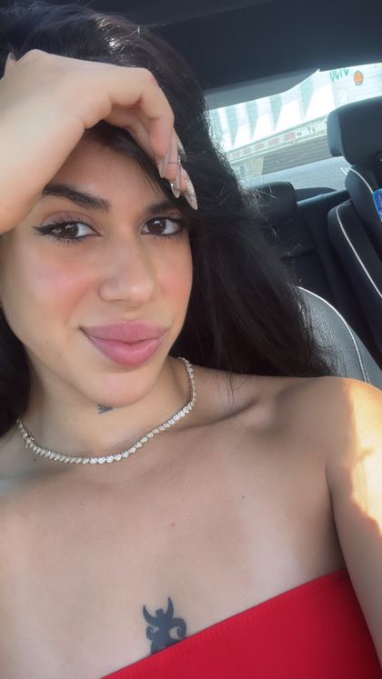 selenaa08 OnlyFans picture