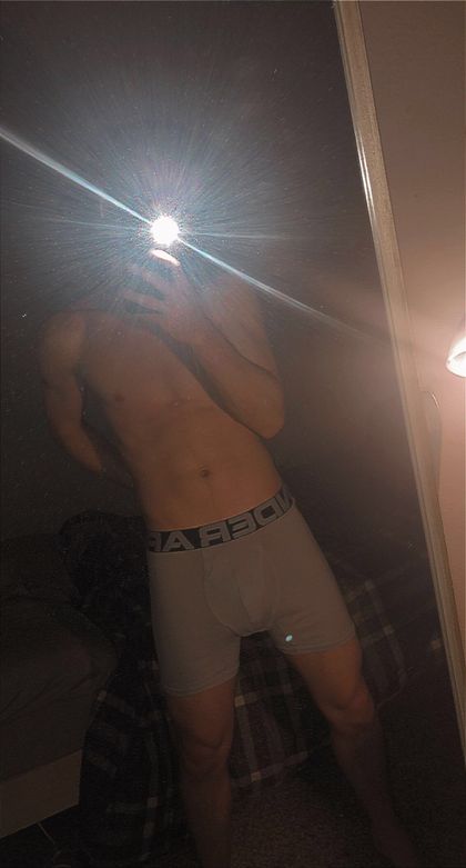 christopher_f OnlyFans picture