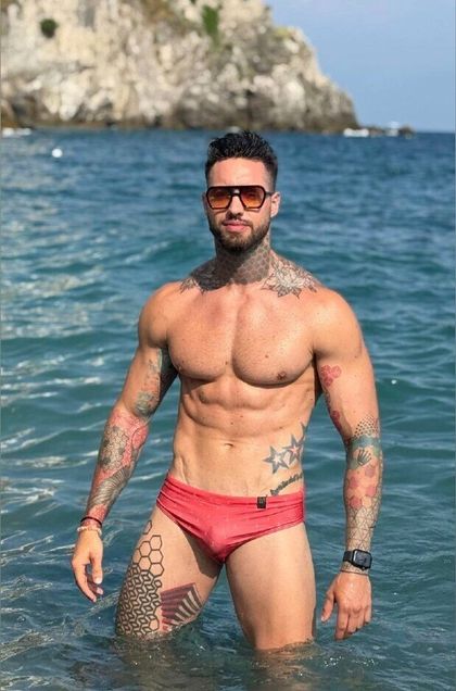 viktoronee OnlyFans picture