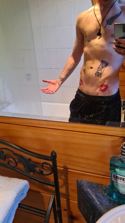 whiteelephant34 OnlyFans picture