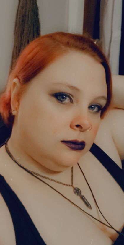 fluffypixiewitch OnlyFans picture