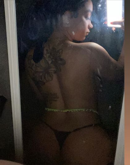 theenaniwaters OnlyFans picture