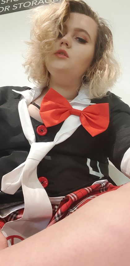 momichan OnlyFans picture