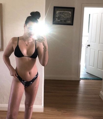 ezmonahan OnlyFans picture