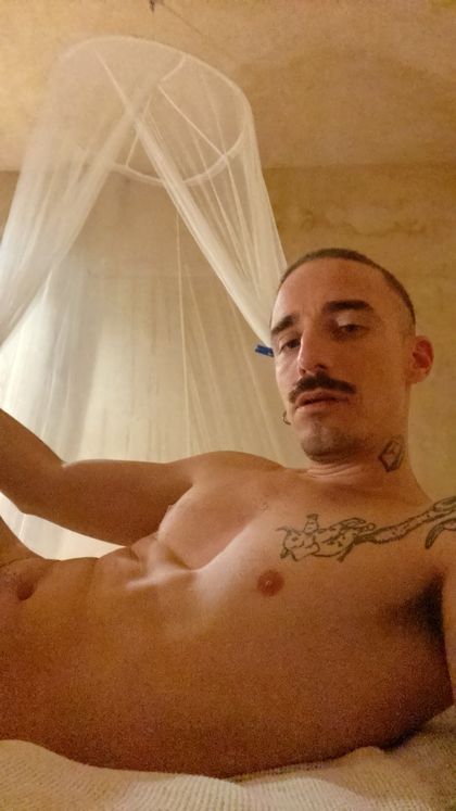 cuirasfvck OnlyFans picture