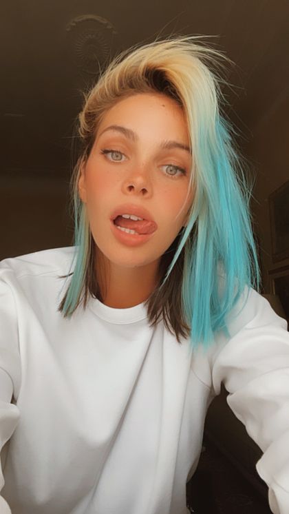 rosevillain OnlyFans picture