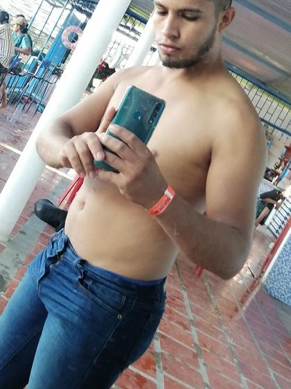 u245342942 OnlyFans picture