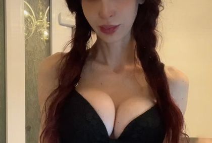 petitemelissa OnlyFans picture