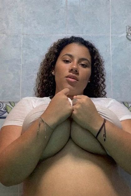paisitaislenia OnlyFans picture