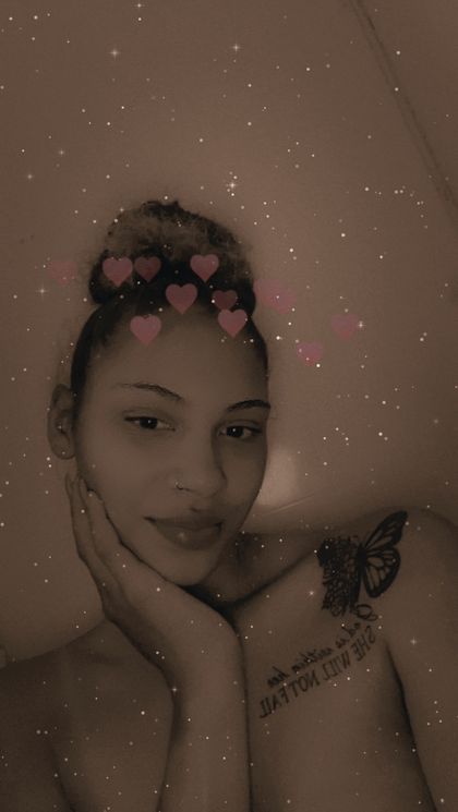 sexylightskin9 OnlyFans picture