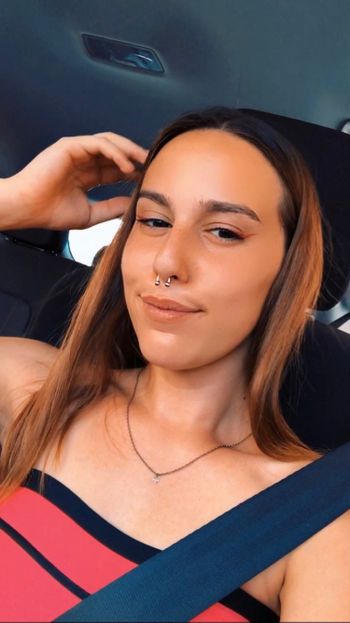 angi_of OnlyFans - Free Trial - Photos - Socials FansMetrics