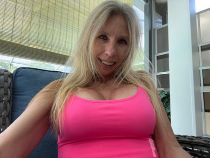 monicaleigh OnlyFans picture