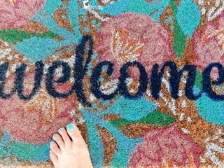 feet_thru_the_world OnlyFans profile picture