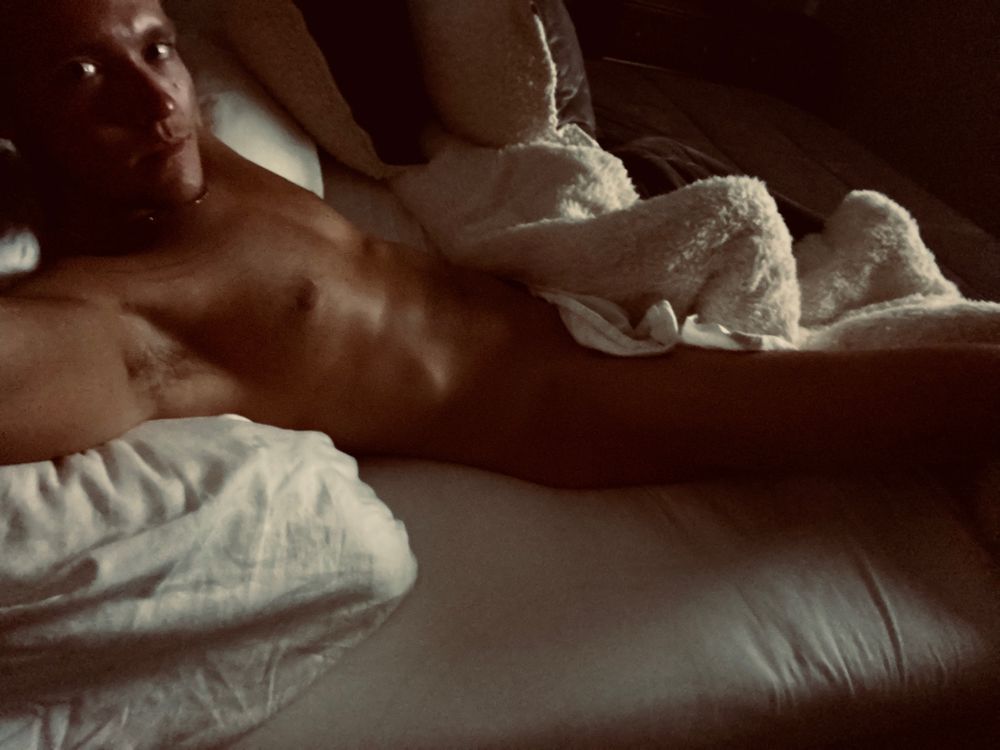 j_lowe27 OnlyFans profile picture