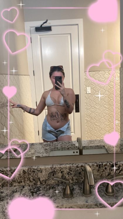 aquaaamarieee OnlyFans picture