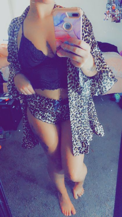 picantepineapple OnlyFans picture
