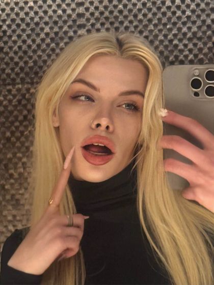 effume OnlyFans picture