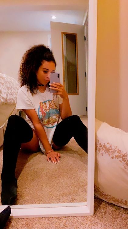 clairebanks OnlyFans picture