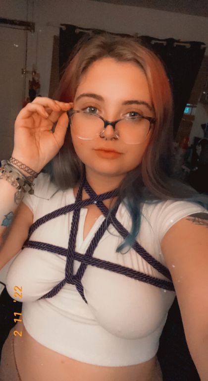 ropeboundliza OnlyFans picture