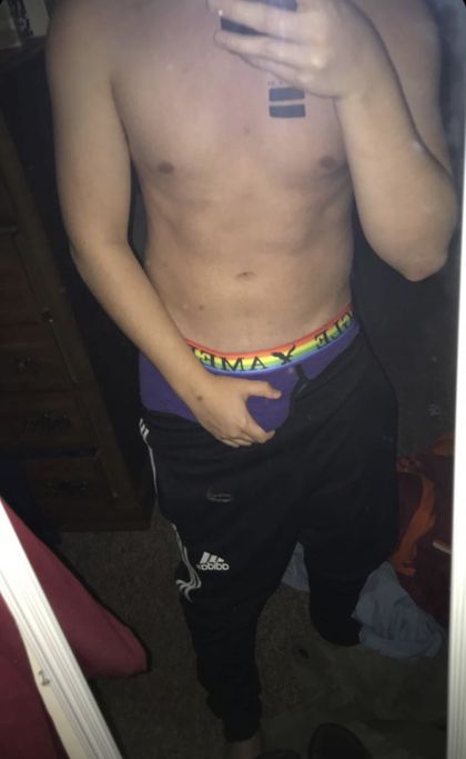 axellong20 OnlyFans picture