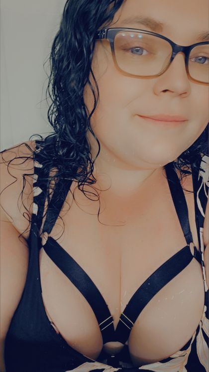 kinkylittlekitty98 OnlyFans picture