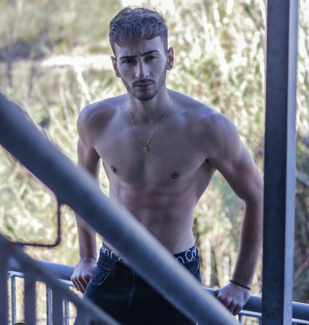 elache OnlyFans profile picture