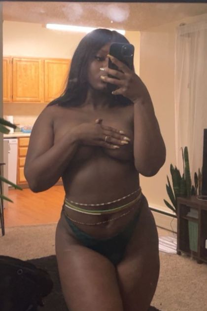 cocoath3brat OnlyFans picture