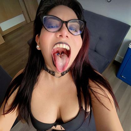 giantess.debora OnlyFans picture