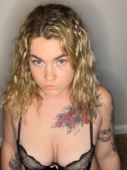 bustyblonde_kat OnlyFans profile picture