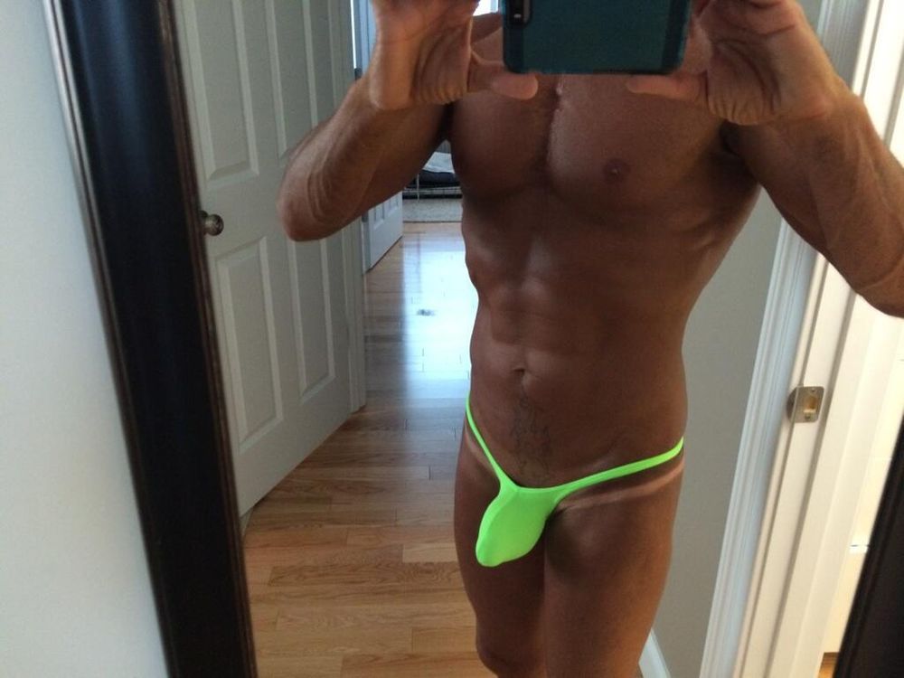muscleinathong OnlyFans profile picture