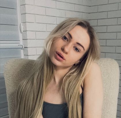 emmamuselove_18 OnlyFans picture