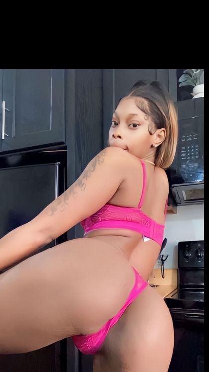 naughtytaylor OnlyFans picture