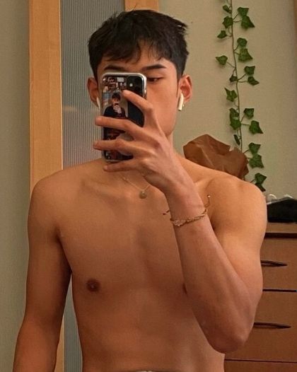 guwapoethan OnlyFans picture